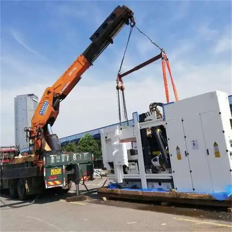 八步附近小吊车联系方式|8-16吨|本地及时服务