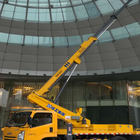 八步附近高空作业车租赁｜安全设备租赁｜高空安装|工程定制化方案｜亿立达设备租赁